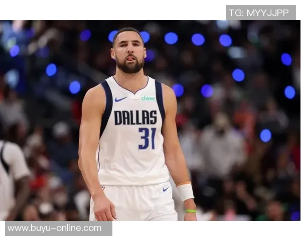 缺少克莱与克里斯蒂独行侠空间不足基德双塔组合展现良好效果 缺少克莱与克里斯蒂独行侠空间不足基德双塔组合展现良好效果