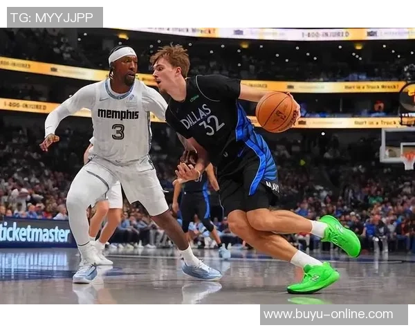 科沃德30分钟狂砍23分14板5助成NBA历史新秀第二人再创佳绩 科沃德30分钟狂砍23分14板5助成NBA历史新秀第二人再创佳绩