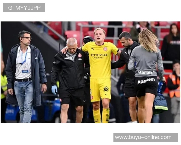 范德贝克跟腱断裂赛季报销身价骤降至200万昔日巅峰5500万令人唏嘘